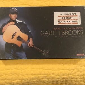 Garth Brooks 8-disc set